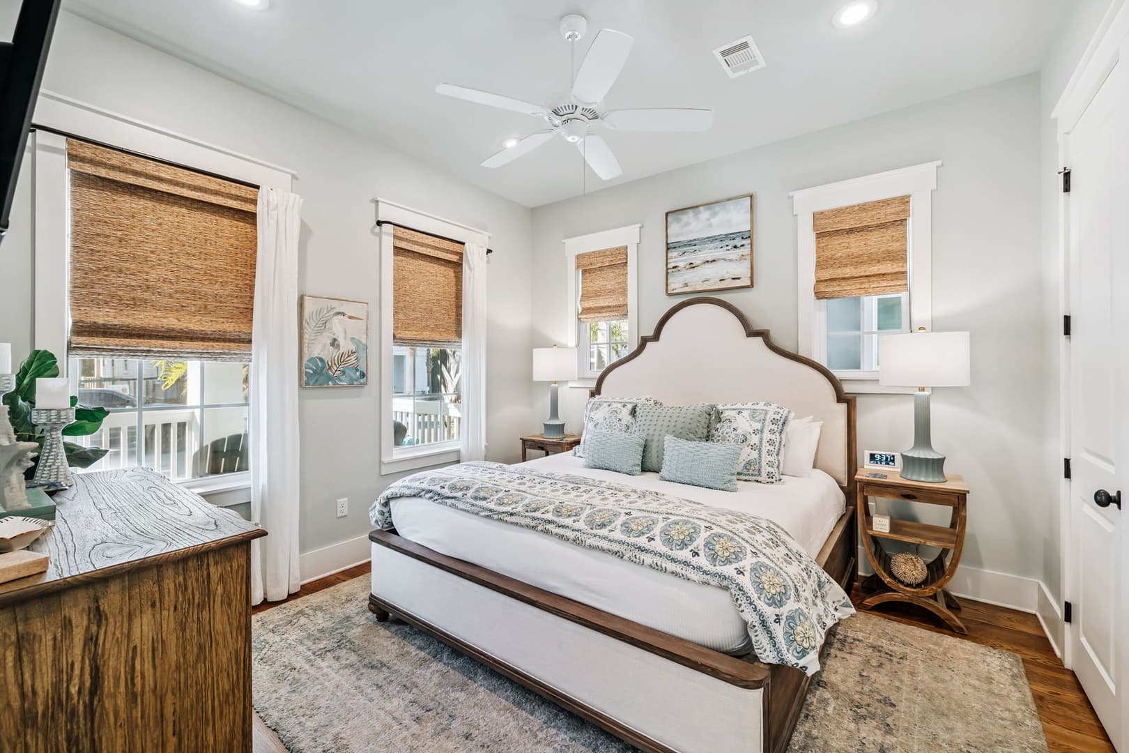 Beach Heaven - Image 20