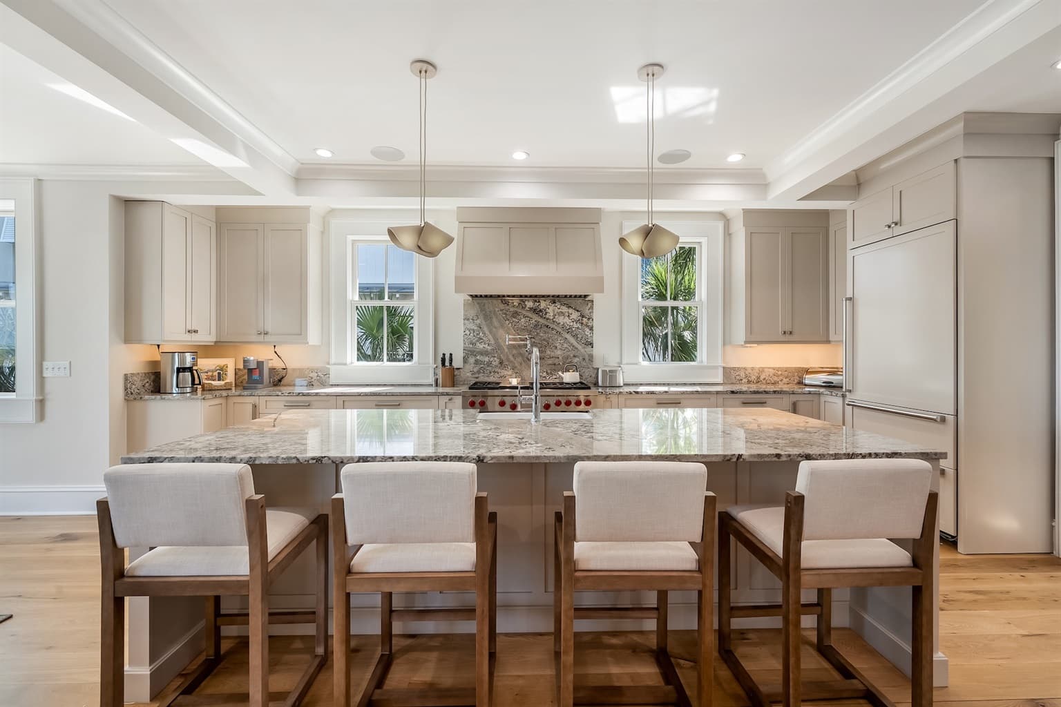 Beach Shelter - Image 5