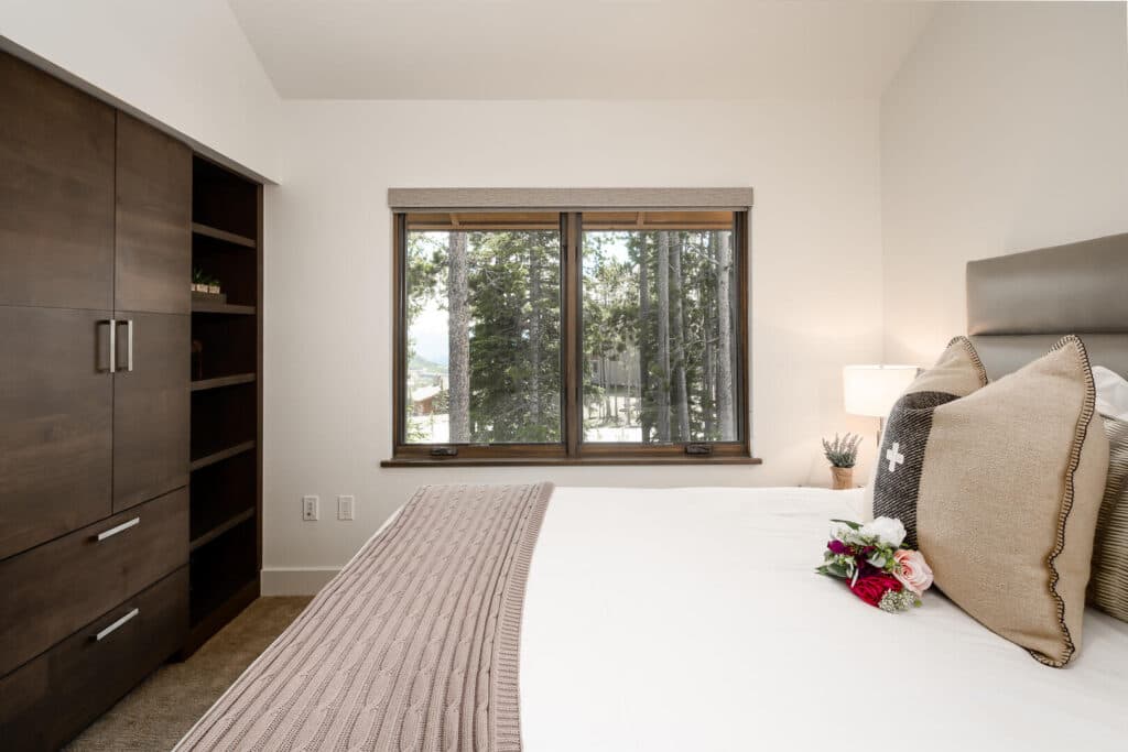 Alpine Bend Home - Image 12