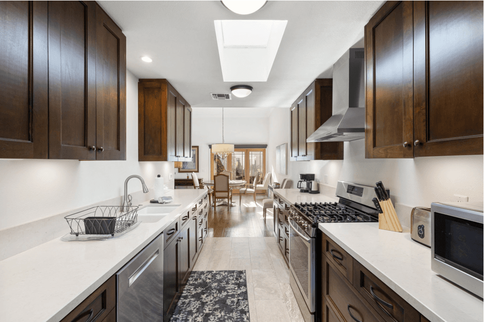 Wells in La Rocca - Image 16