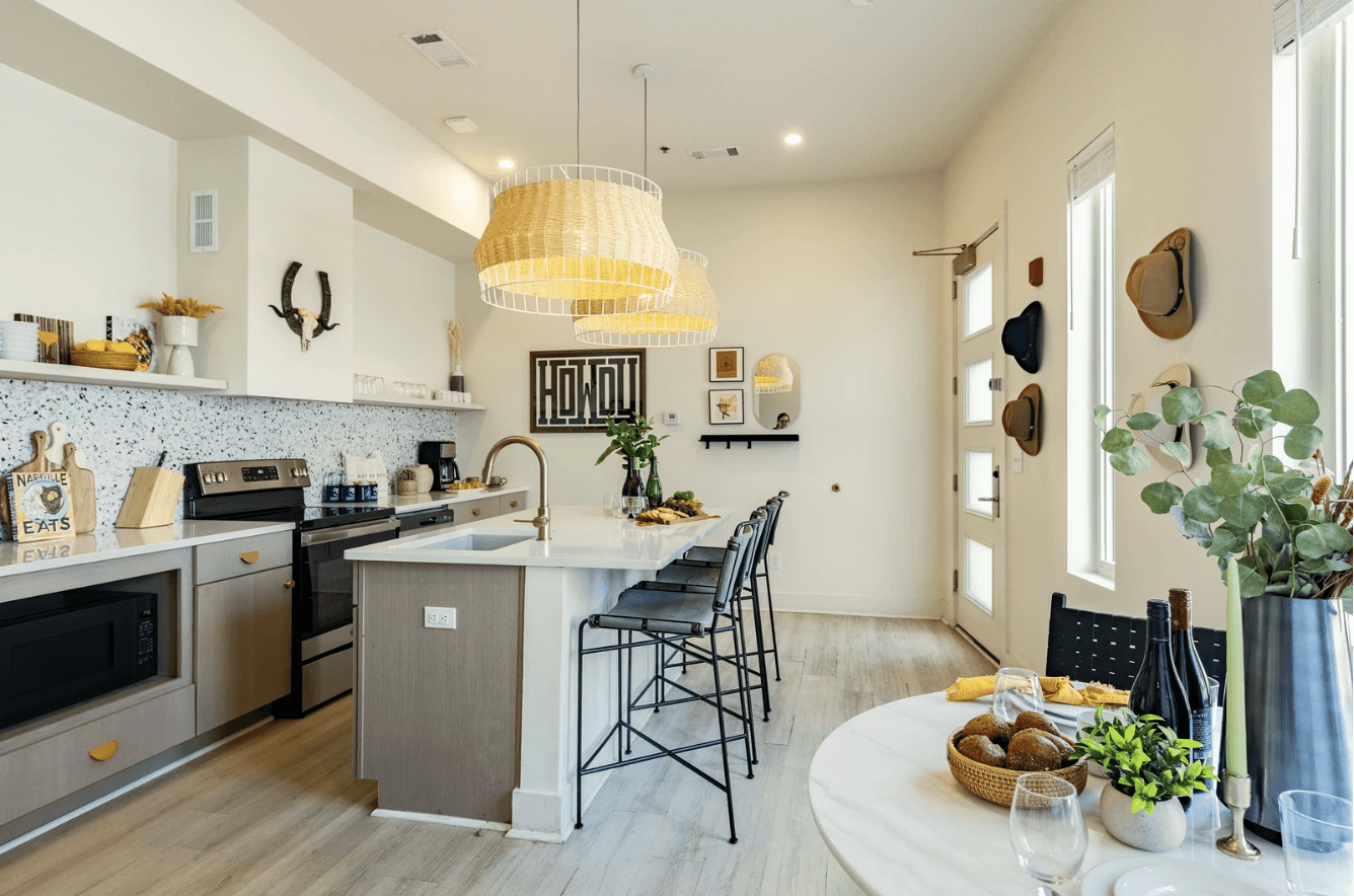 Green Meadow Residence - Image 8