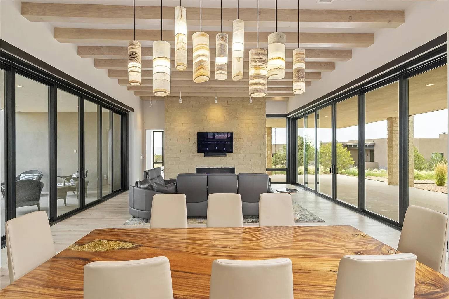 Oso Vista Retreat - Image 11