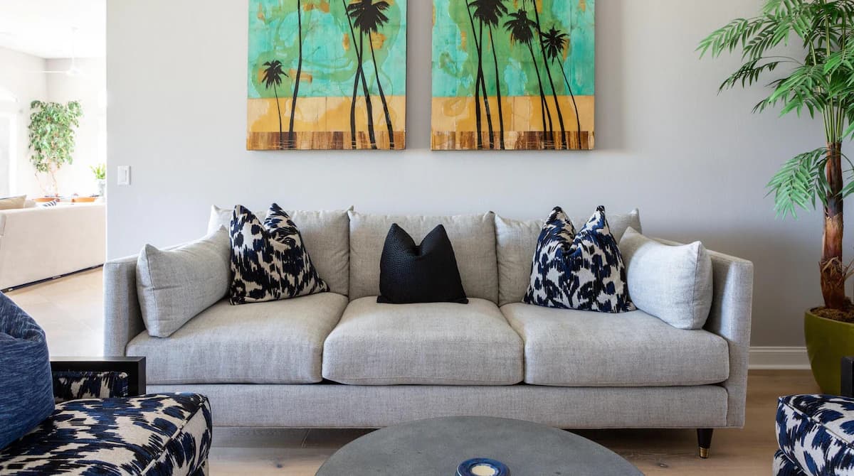 Lake View Home - Image 12