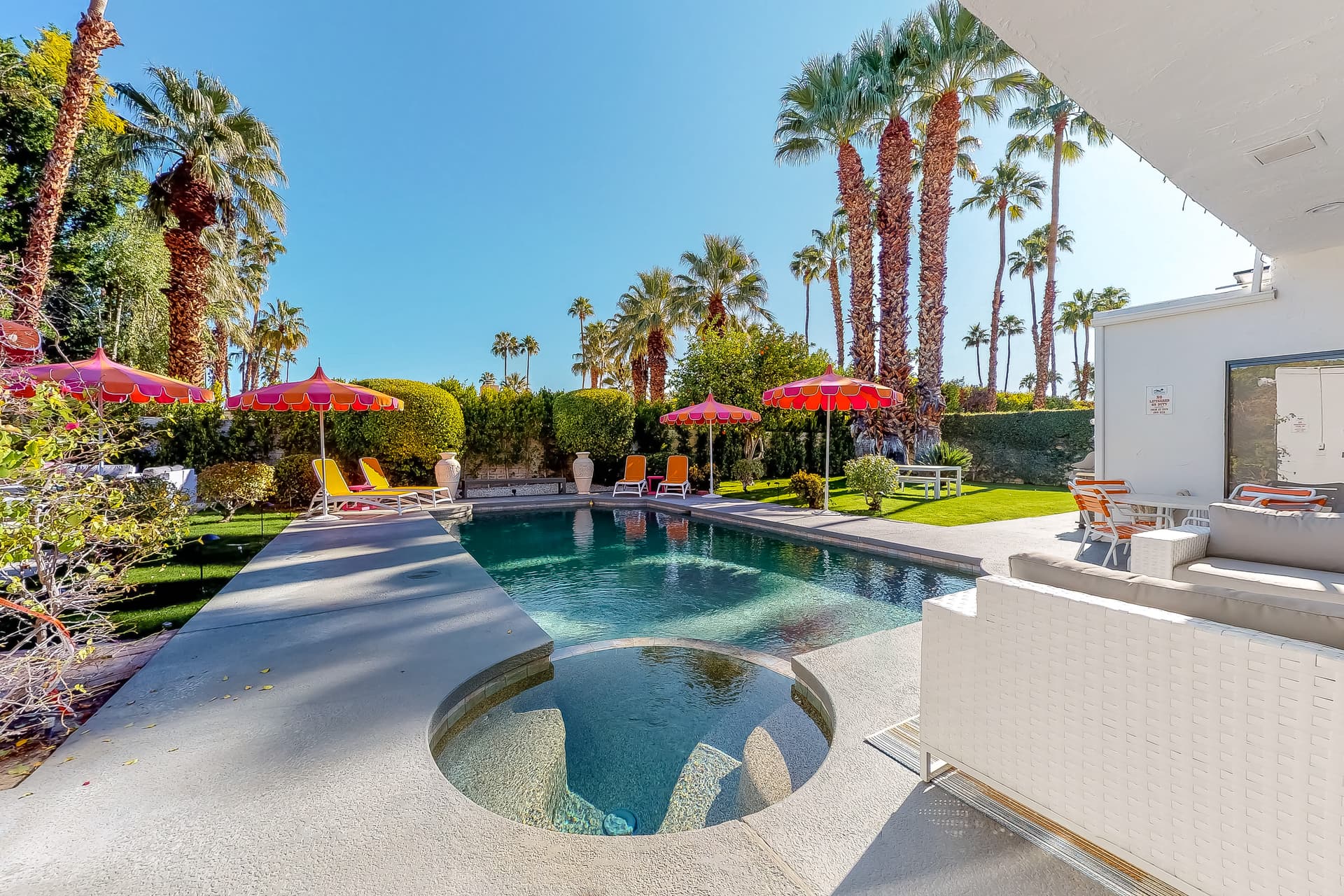 Mountain View Oasis House - Image 5