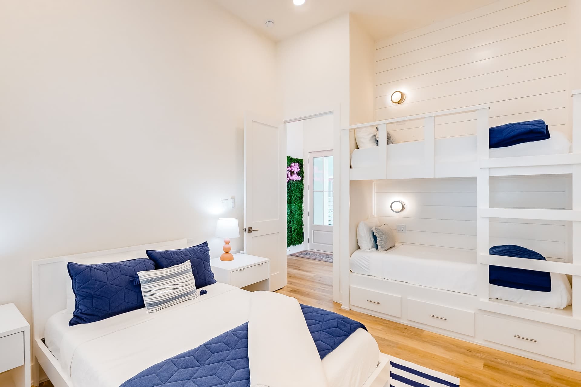 Sunshine Overtime - Image 15