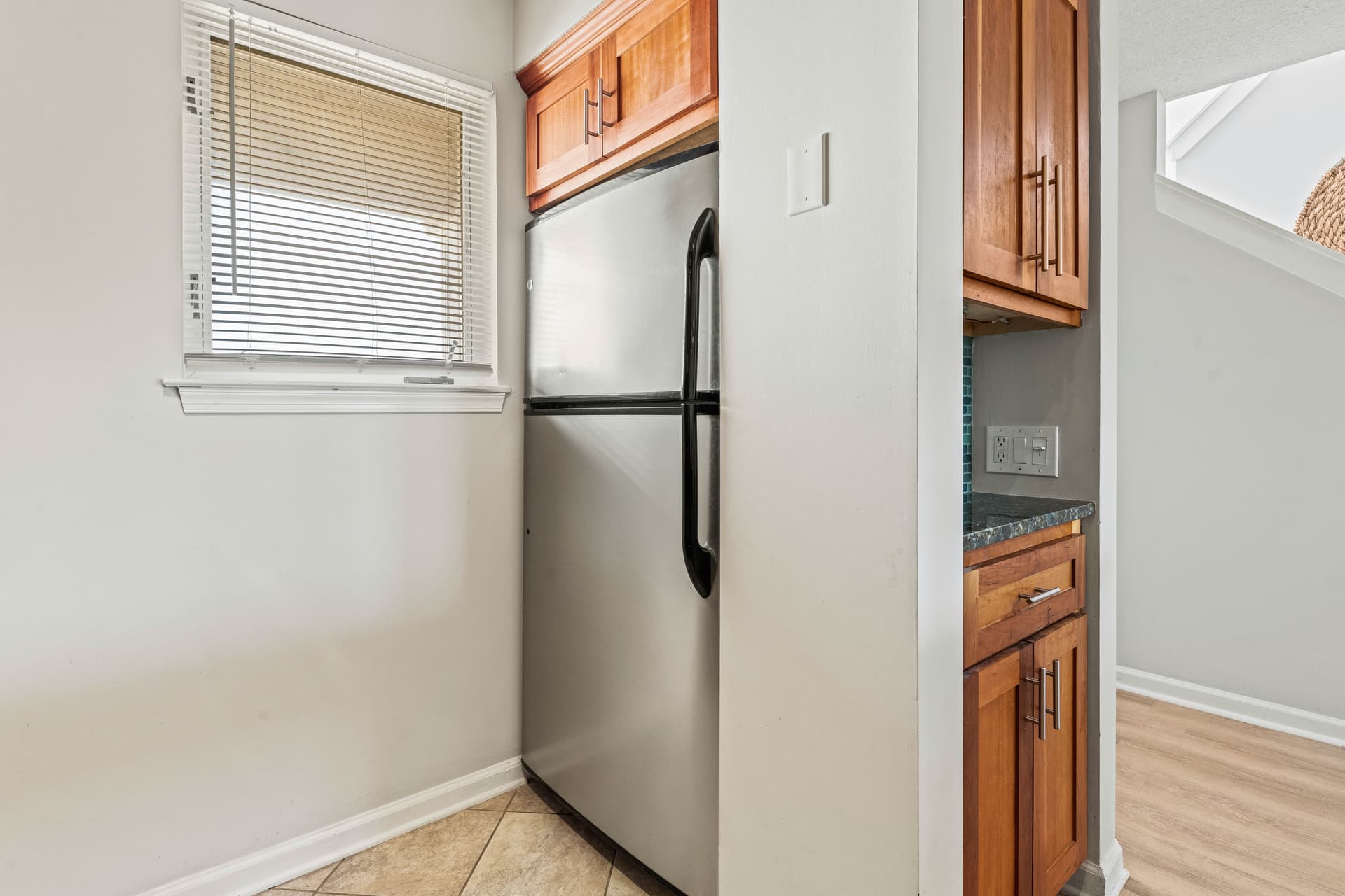 Sun of a Beach Home - Image 6