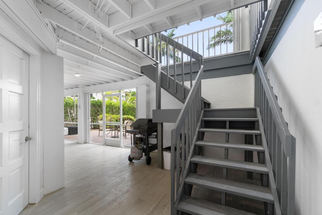 Bayside Retreat - Image 35