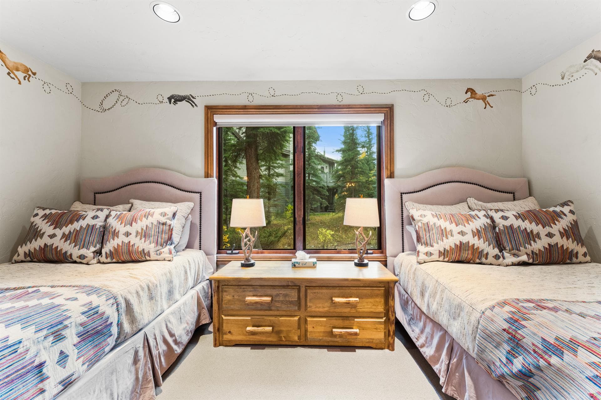 Goldenrod Circle - Image 54