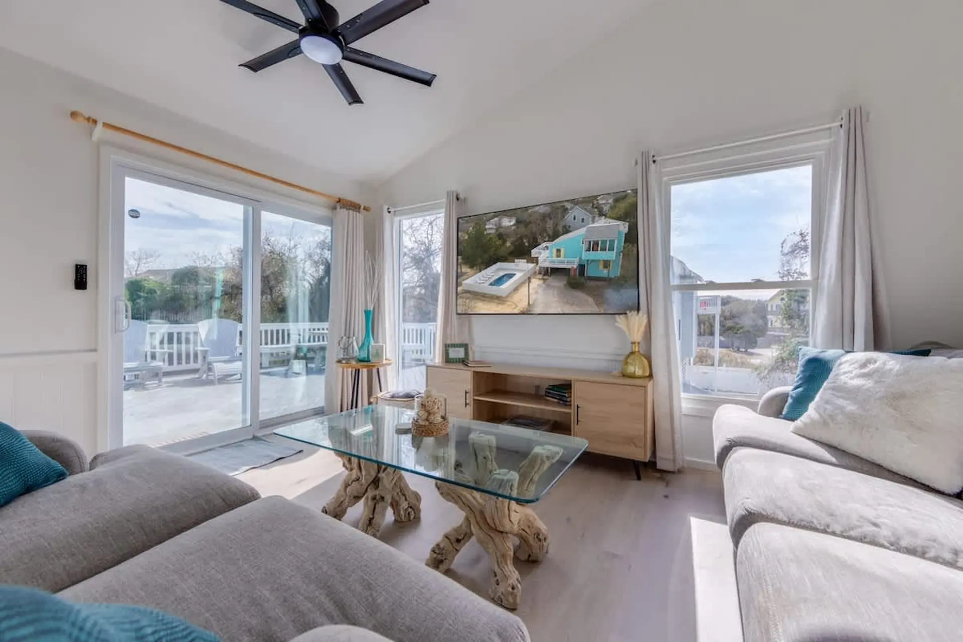 Place to Be - Image 6