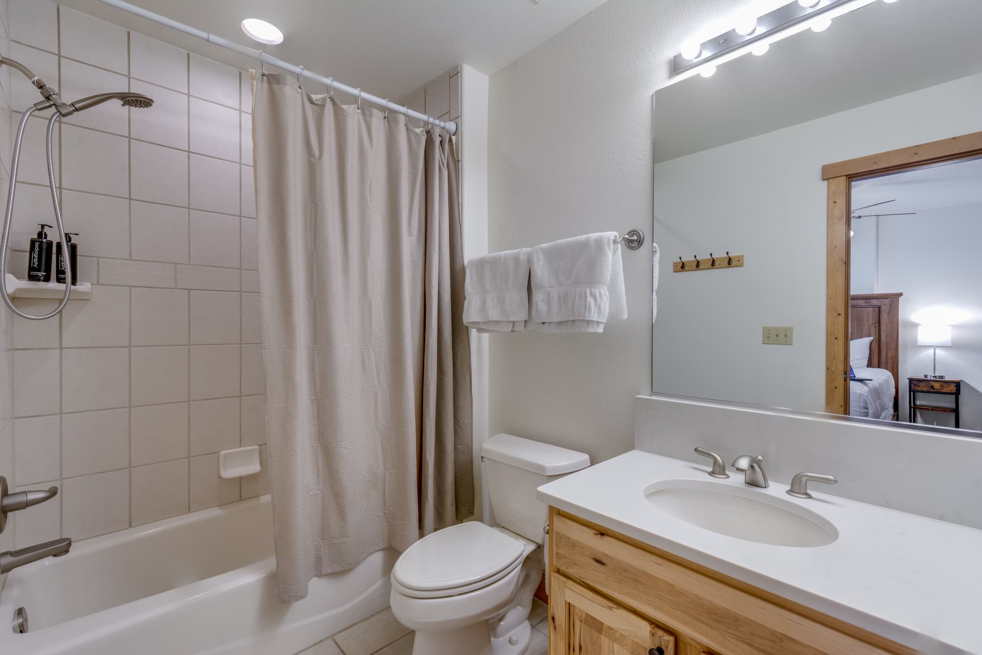 Enclave #11 - Image 24