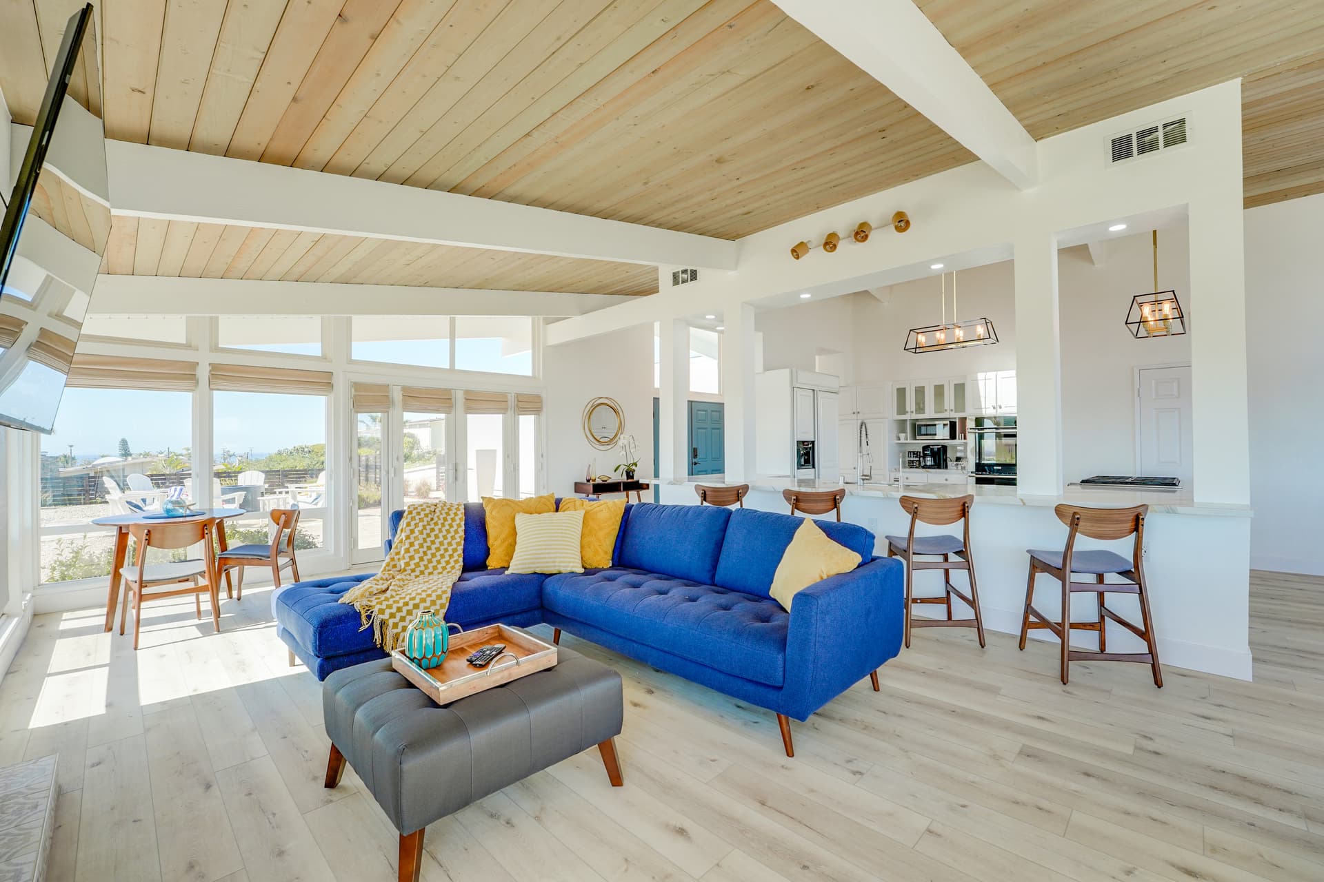 Endless Views - Image 16