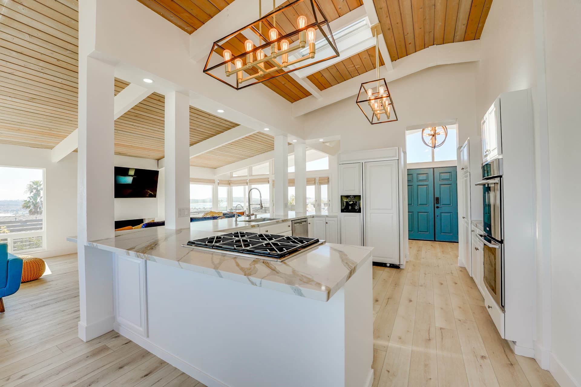 Endless Views - Image 23