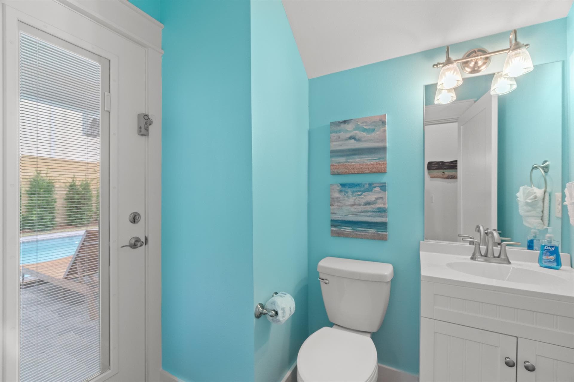 Sea Turtle Oasis - Image 27