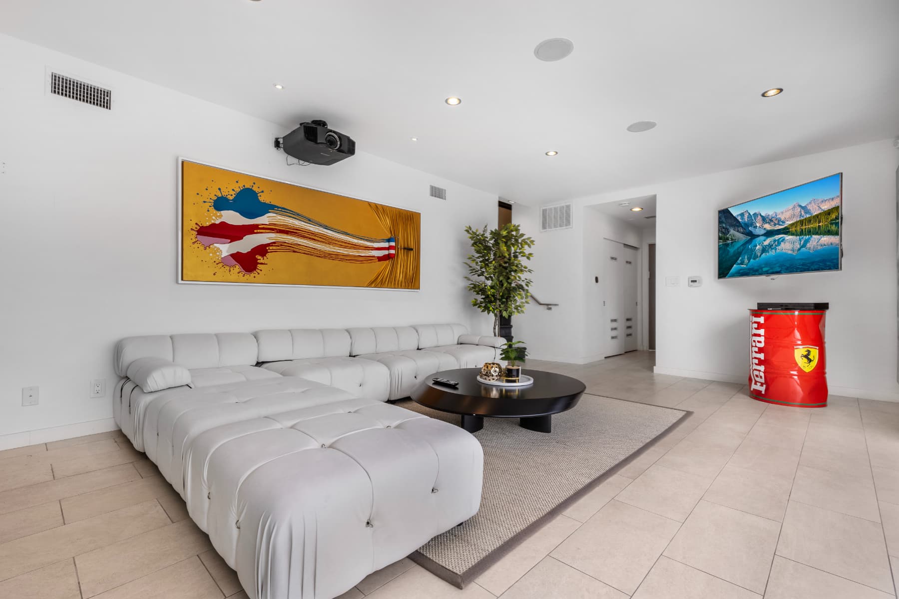 Maravilla House - Image 13