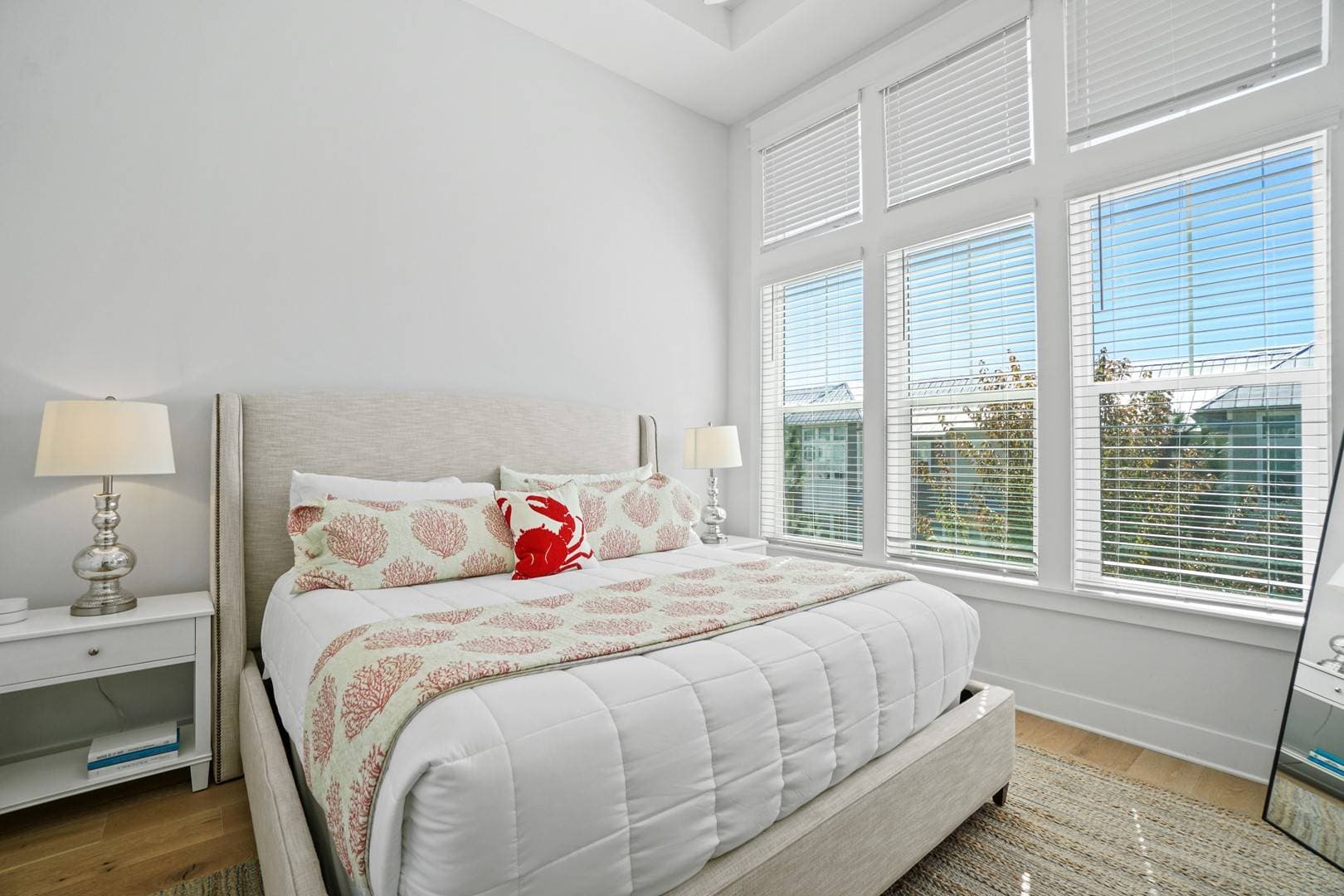 Hub Hideaway - Image 13