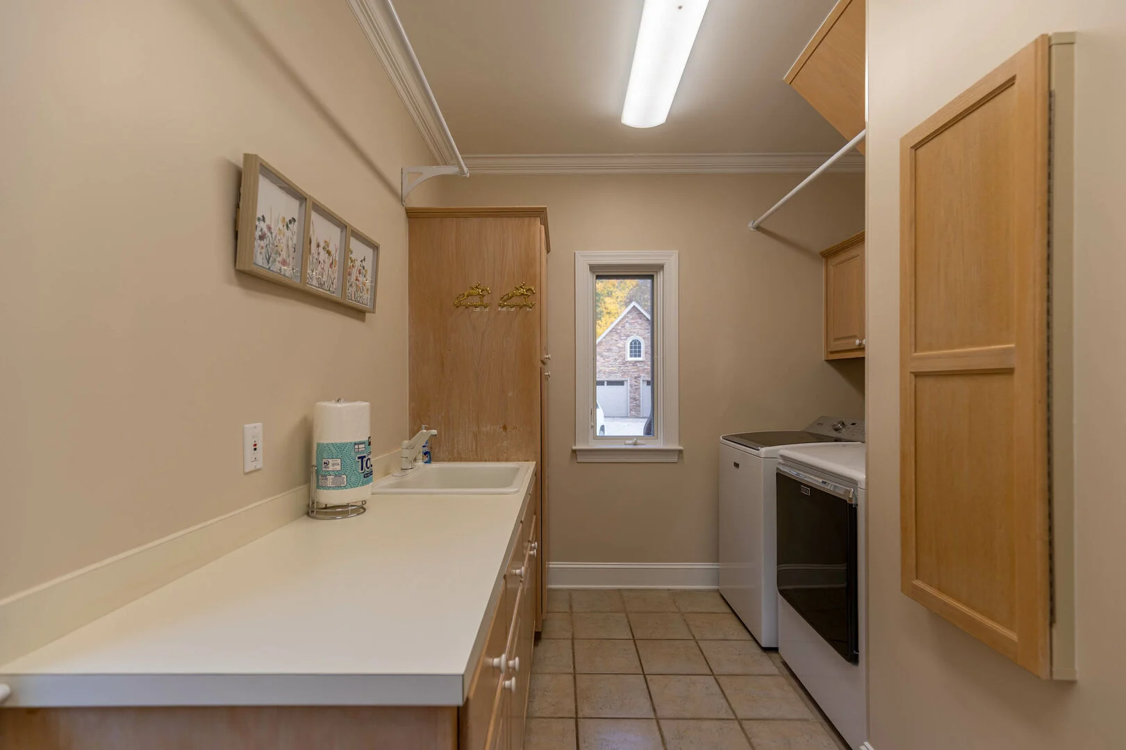 Boone Gem - Image 12