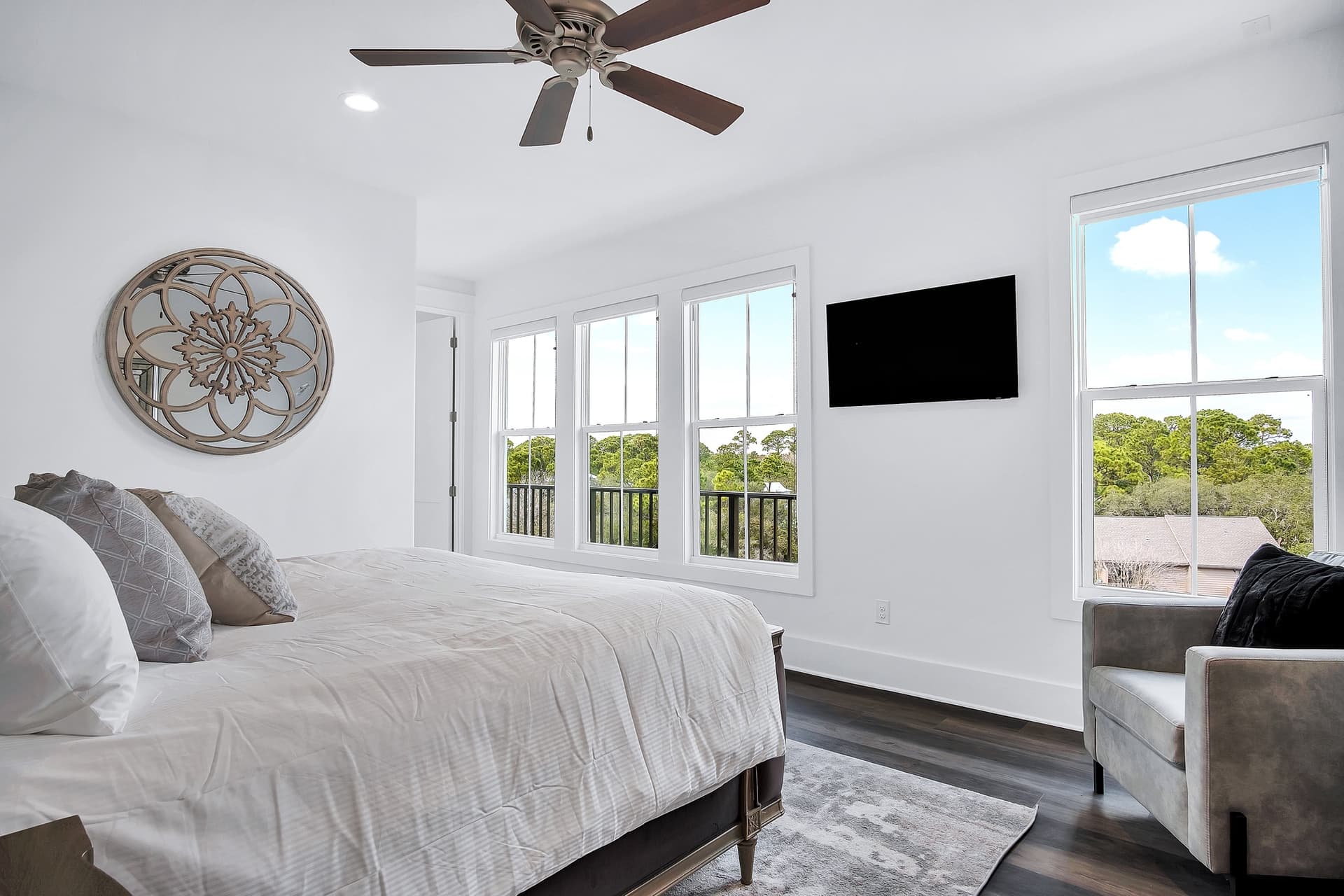 Aces High - Image 19