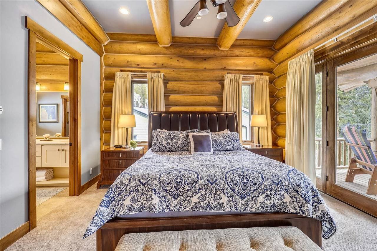 Goldenview Lodge - Image 21