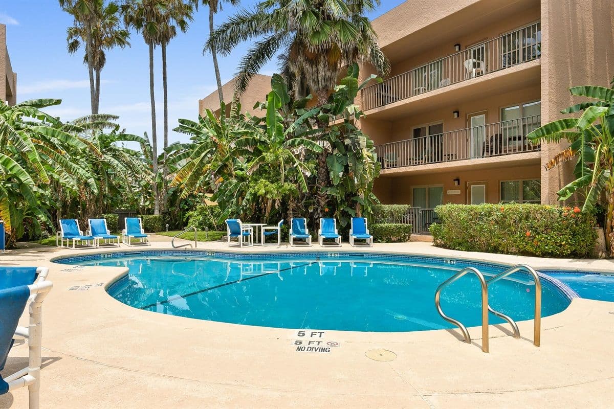 Beachview Residence - Image 18