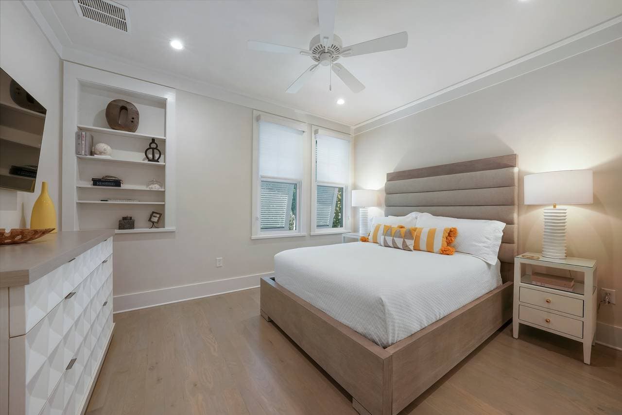 On the Lawn Villa - Image 36