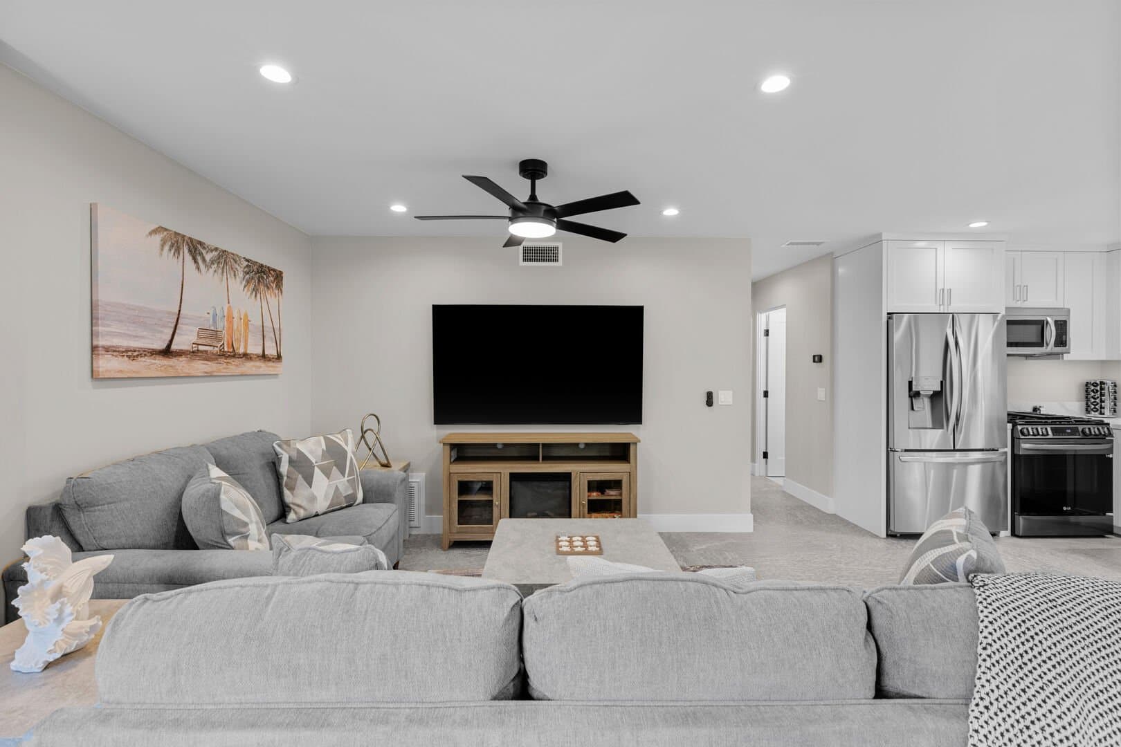 Modern Beach Vibes (Lower) - Image 6