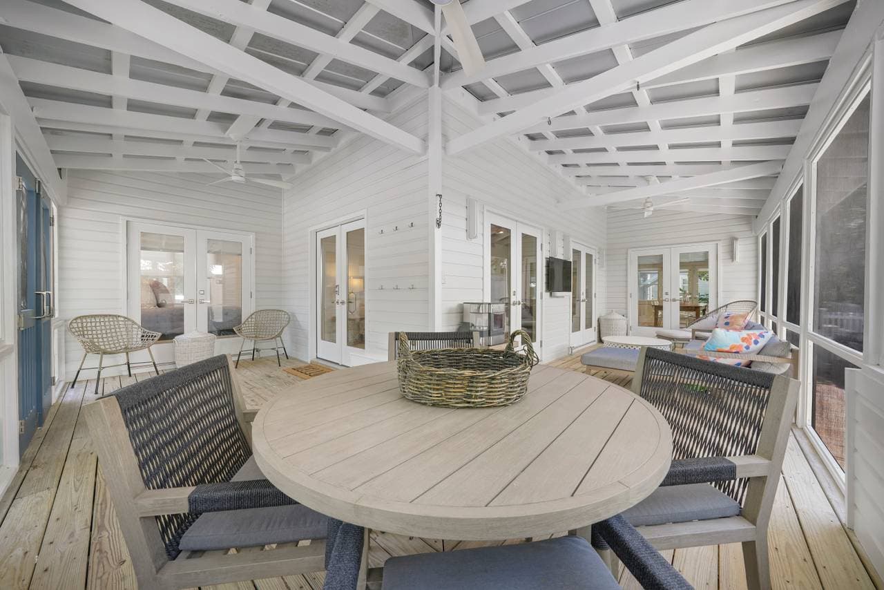 Knotty by Nature - Image 4