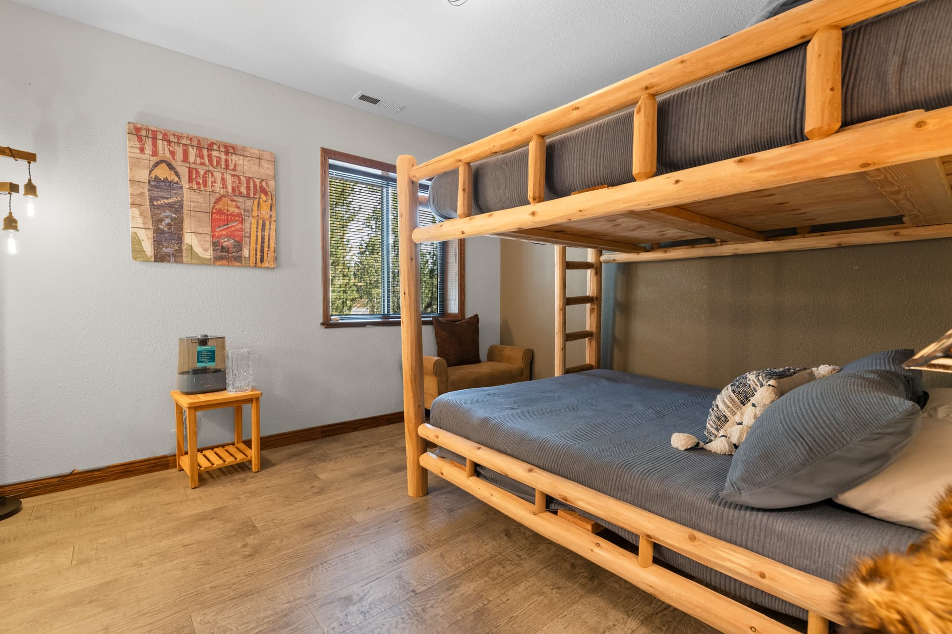 Evergreen - Image 28