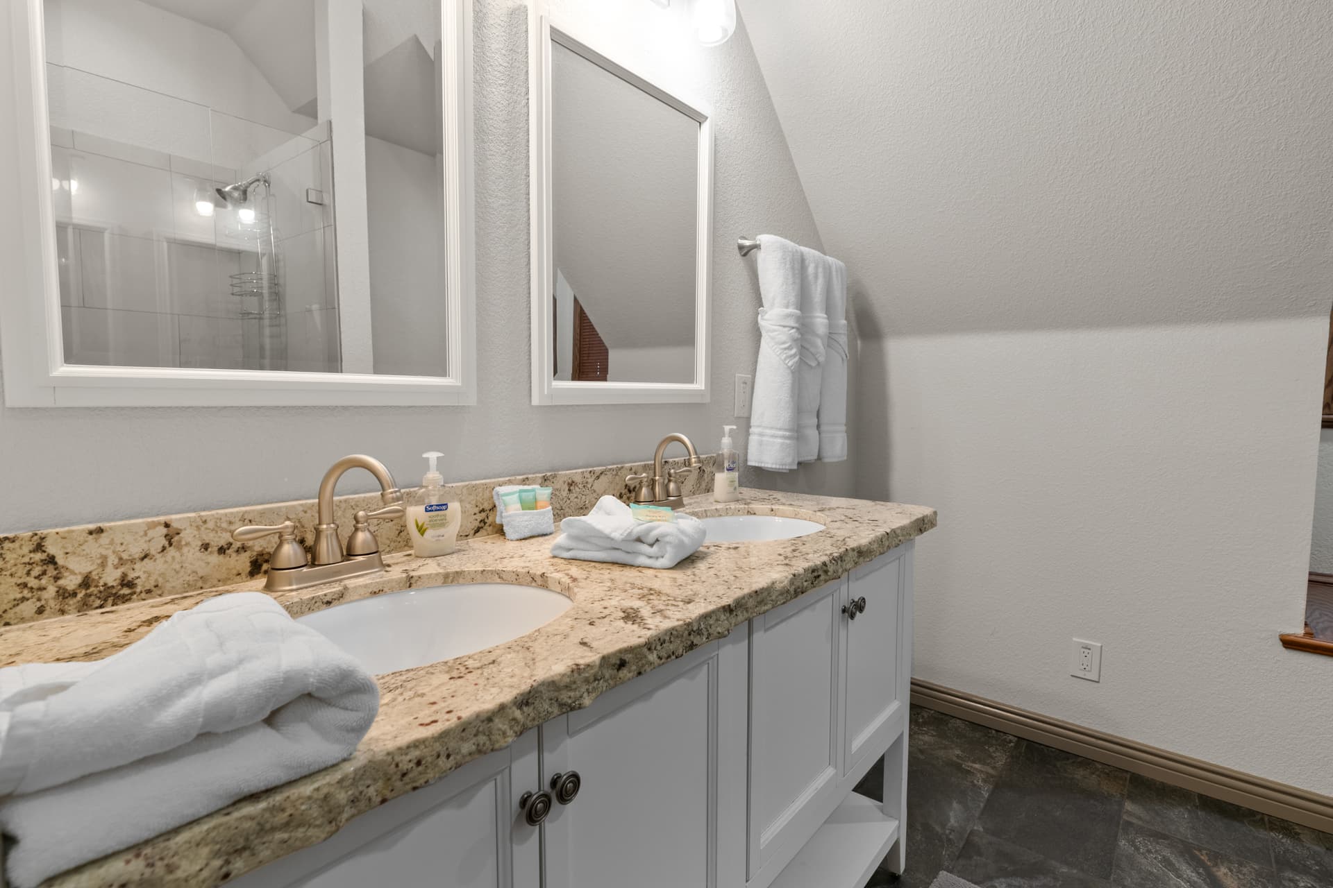 Evergreen - Image 32