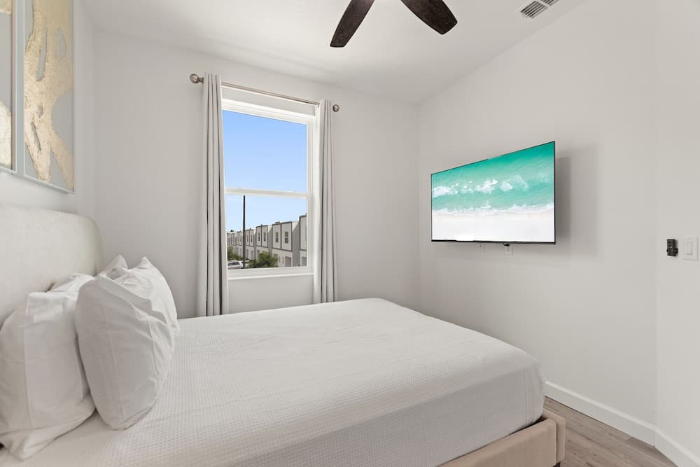 Boutique Retreat - Image 16