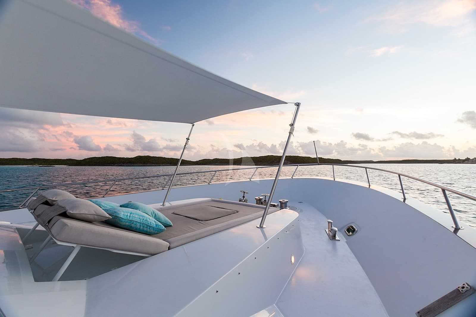 Unbridled Yacht - Image 16