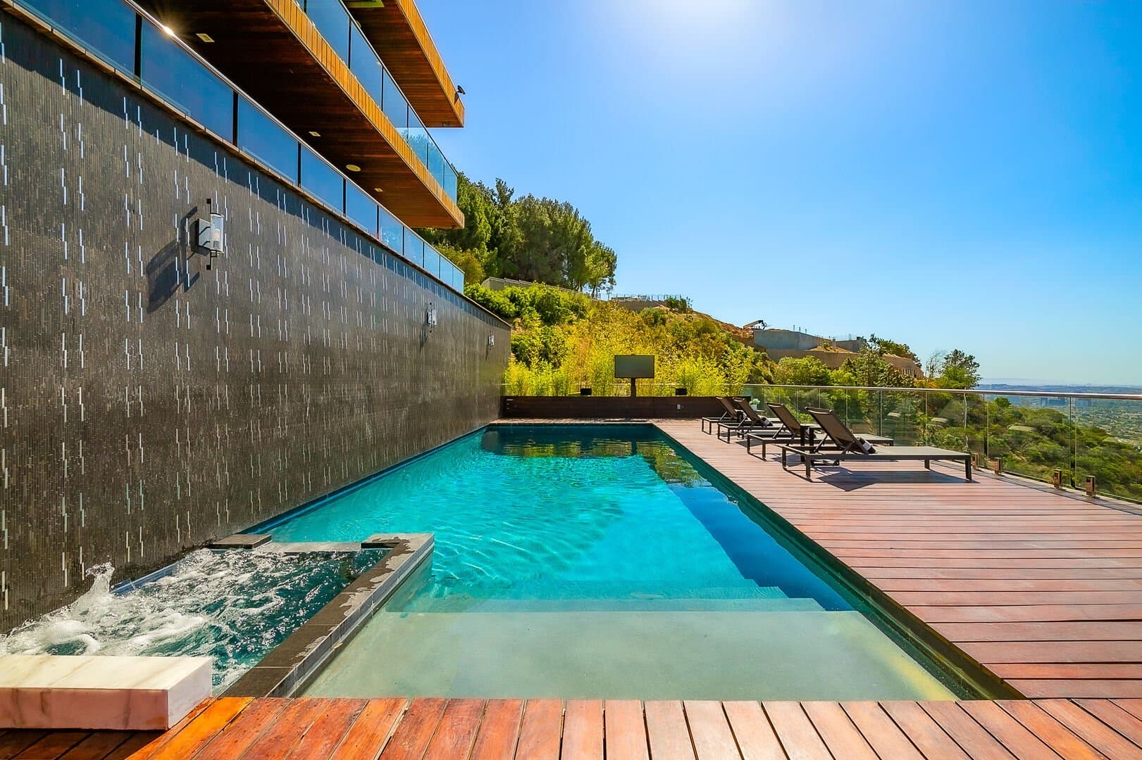 Electra Estate - Image 42