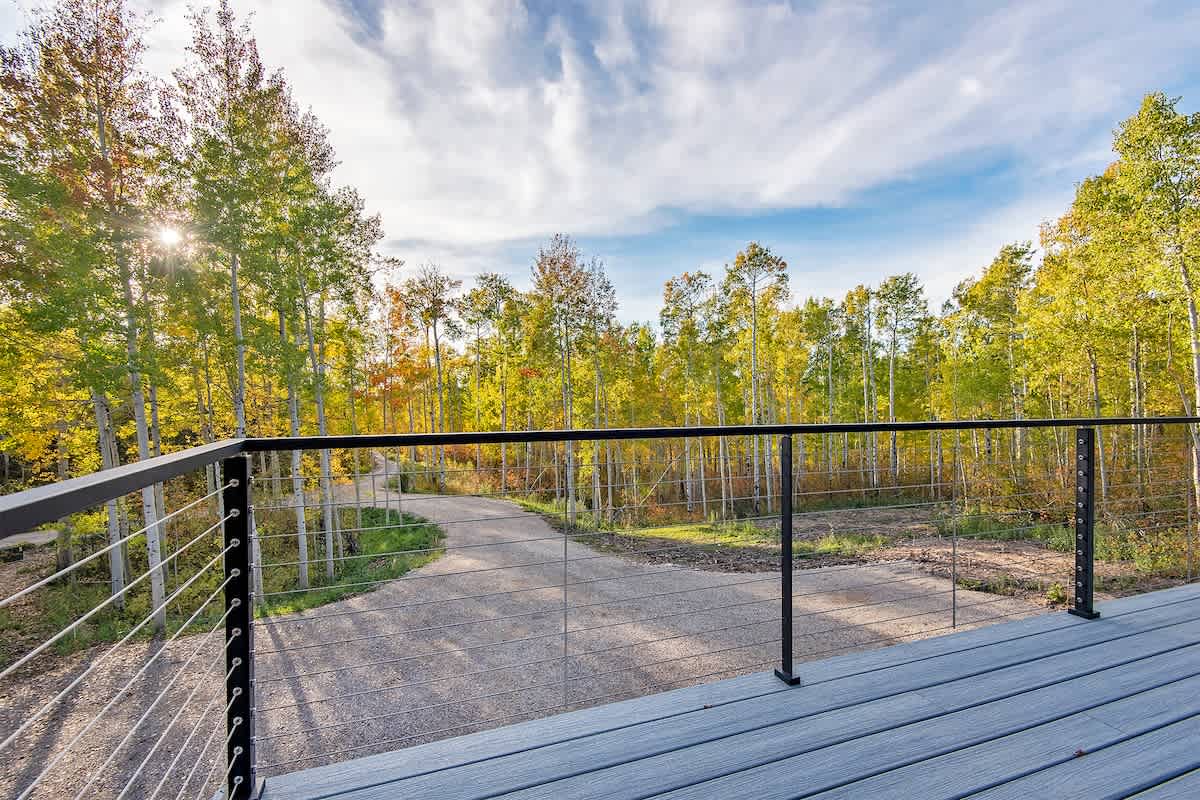Cliff's Teton Retreat - Image 3