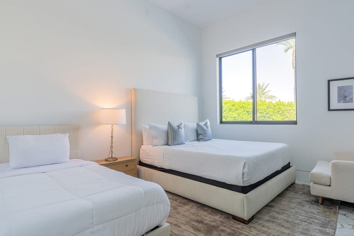 Bravo Villa #10 - Image 43