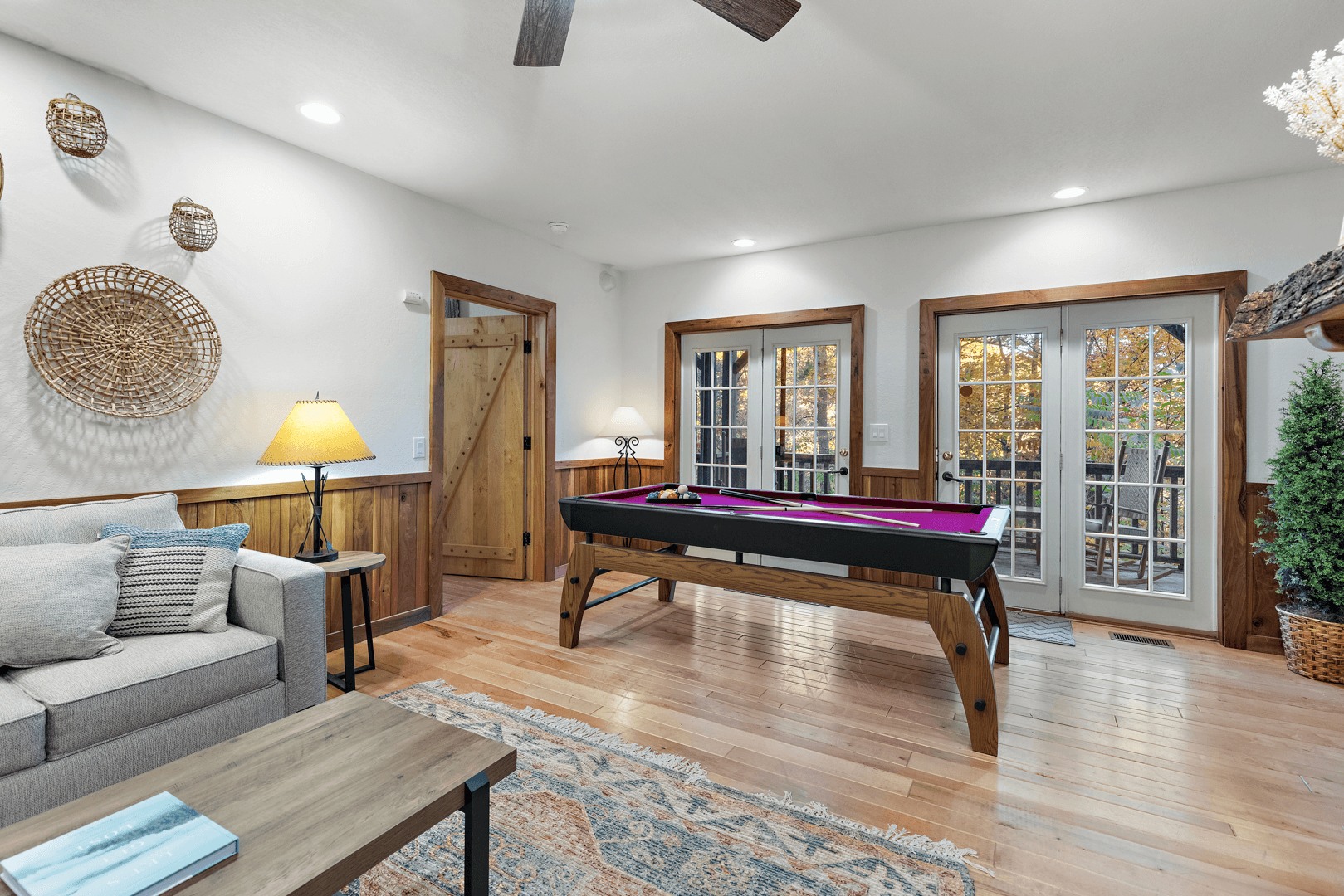 Foxtail Cabin - Image 31