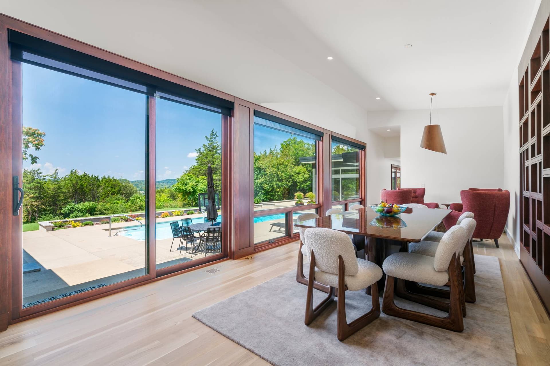 Nashville Sanctuary - Image 21