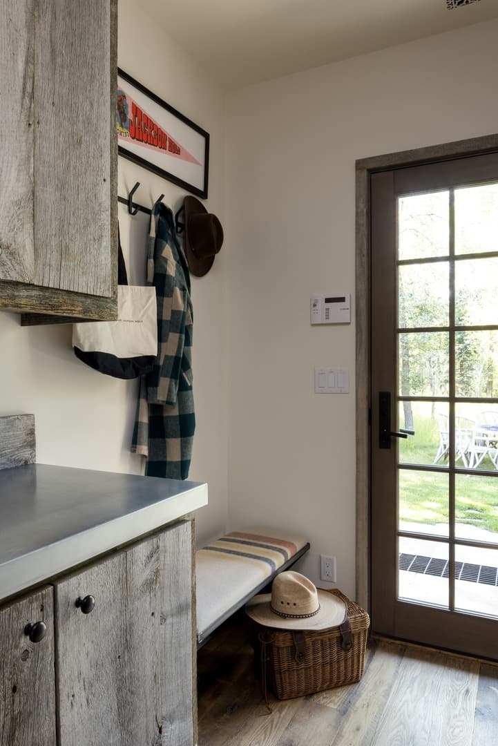 Cabin Fever - Image 20