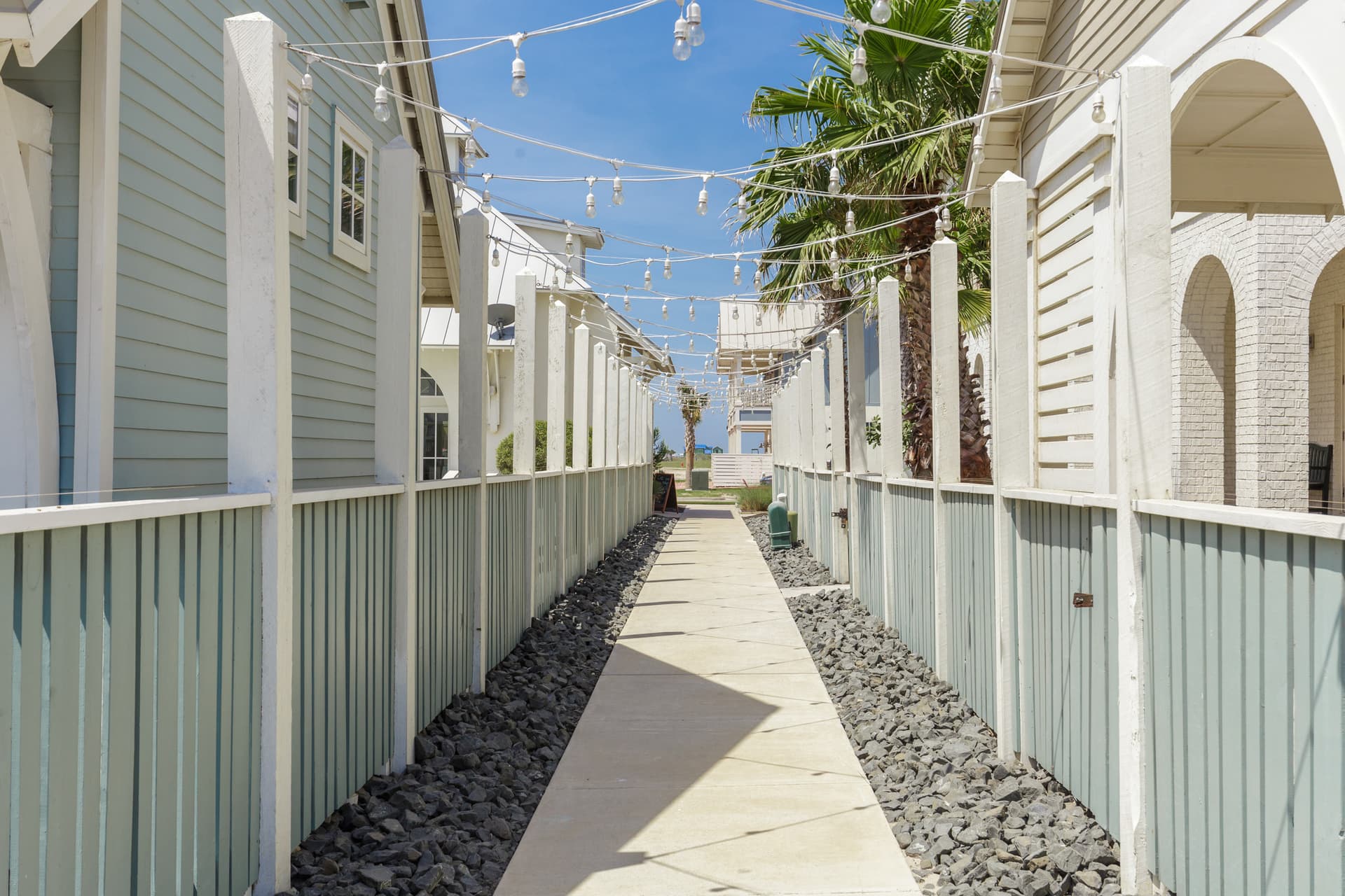 Irie Ray House - Image 34