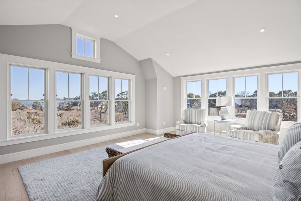 Strong Island Manse - Image 45