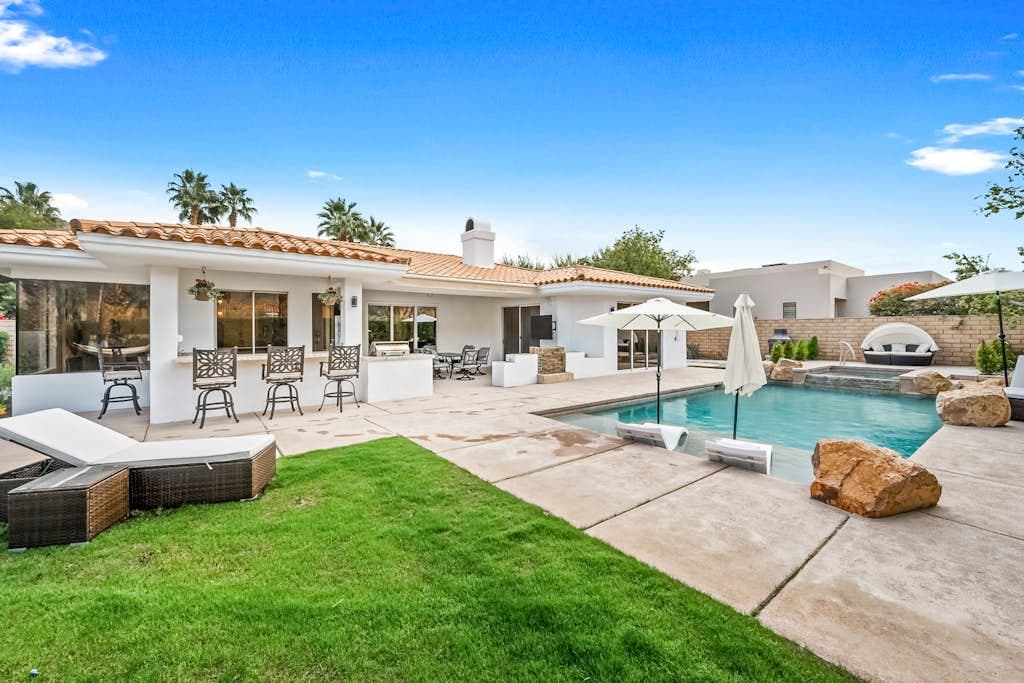 Palm Springs Villa - Image 33