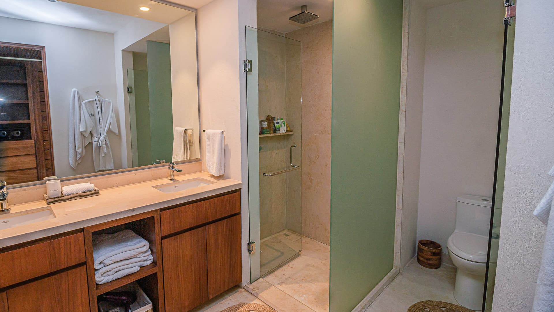 Ocean Views Home - Image 15