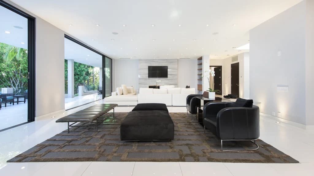 Hillside Estate - Image 10