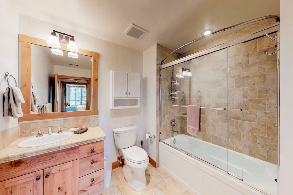 Elkhorn Springs Getaway - Image 3