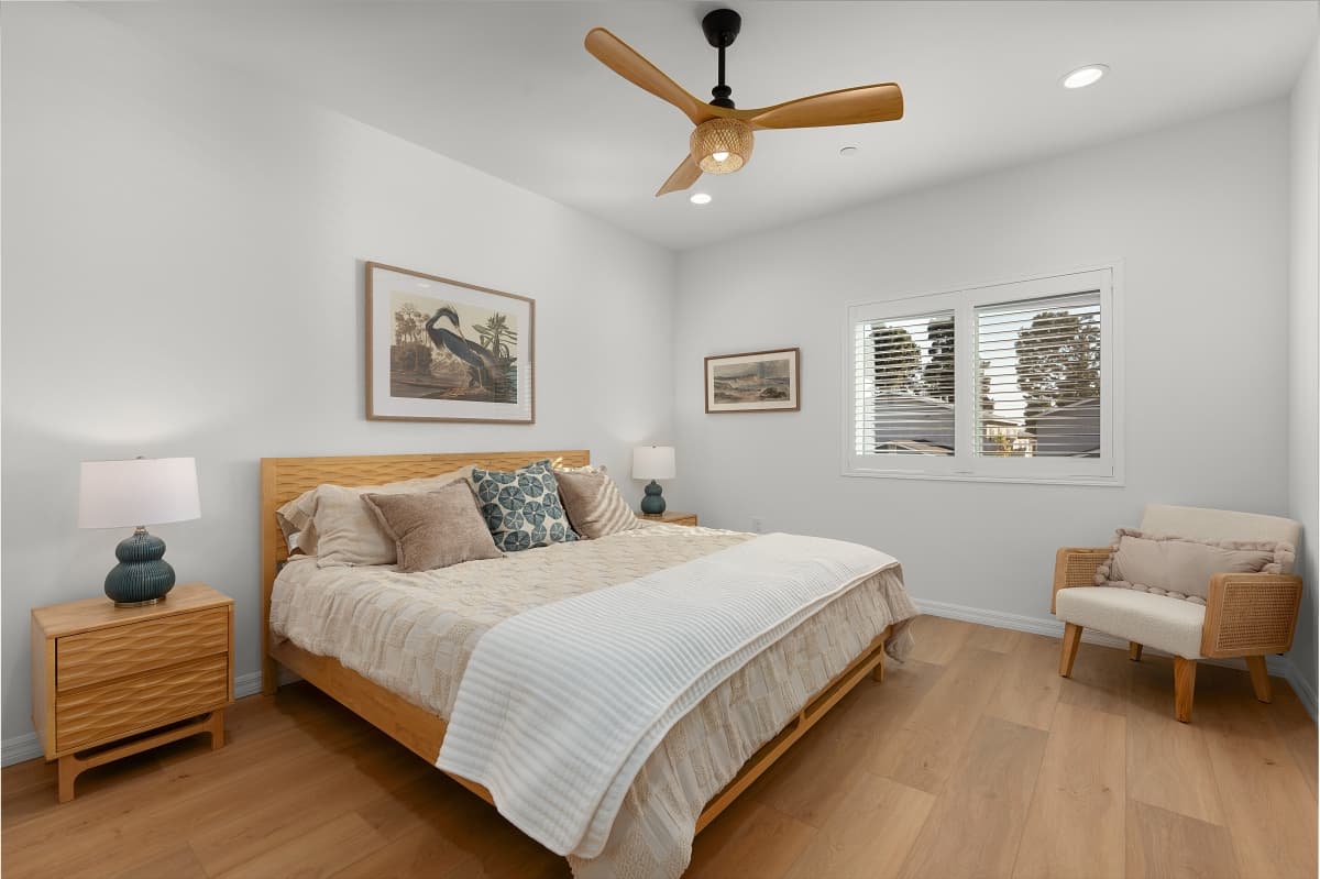 Oceanside Coastal Retreat - Unit A - Image 4