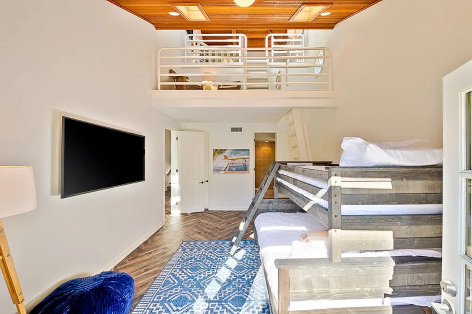 La Jolla Lifestyle - Image 14