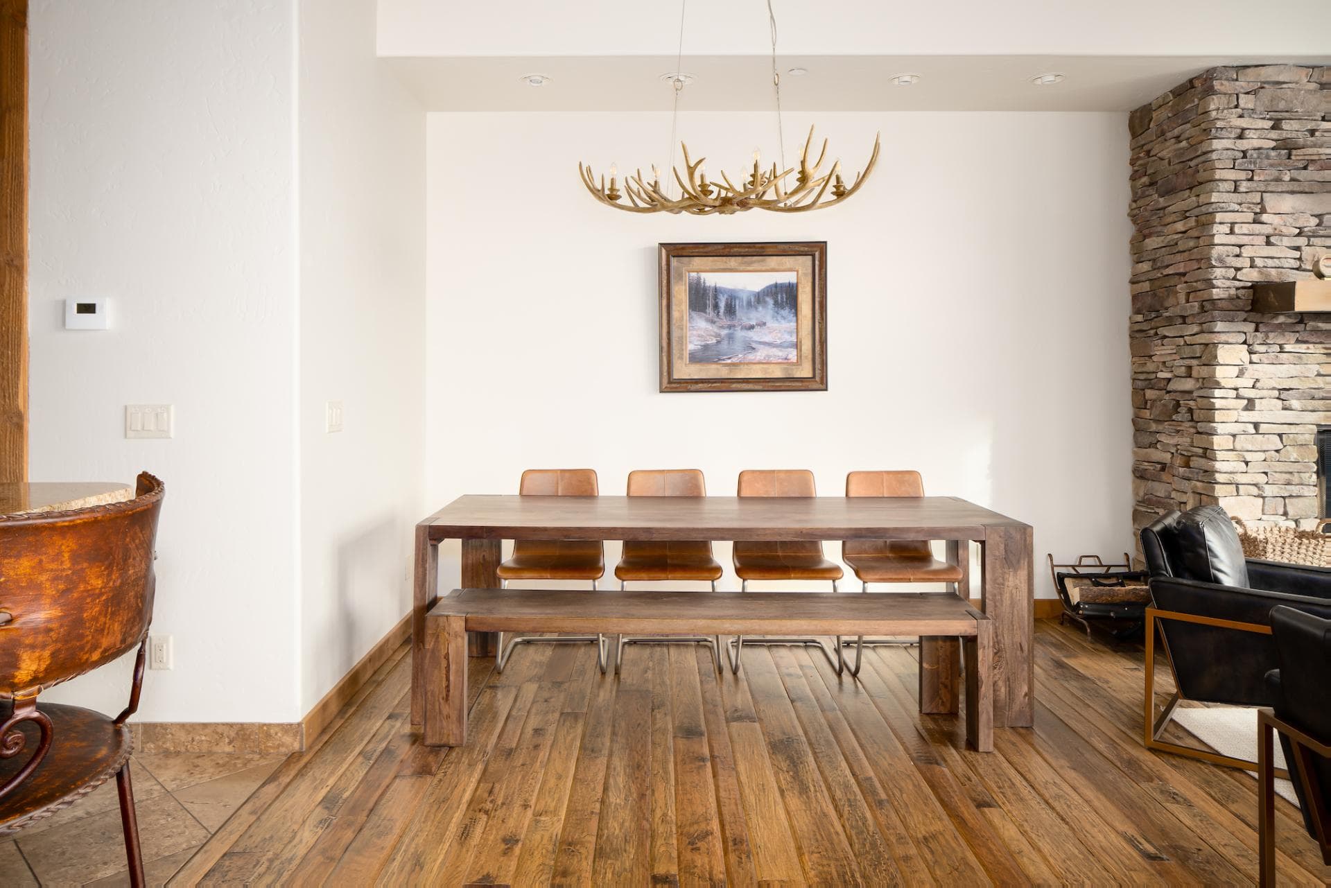 Big View Luxury Suite - Image 5