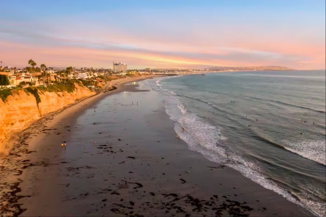 Ocean Front Escape - Image 21