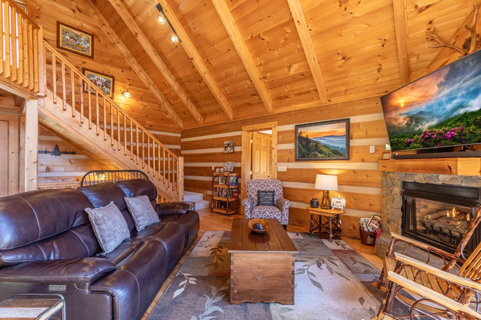 Mountain Time Home - Image 9