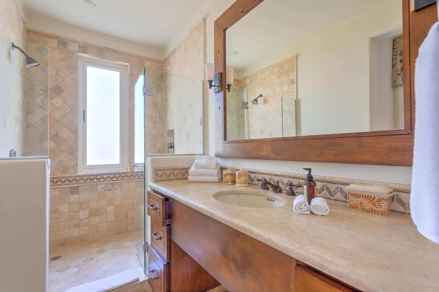 Serenidad House - Image 11