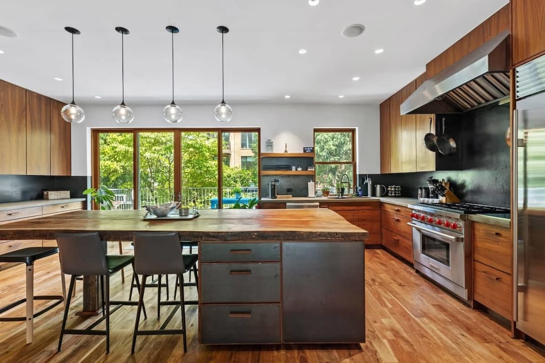 Gates Grove - Image 2