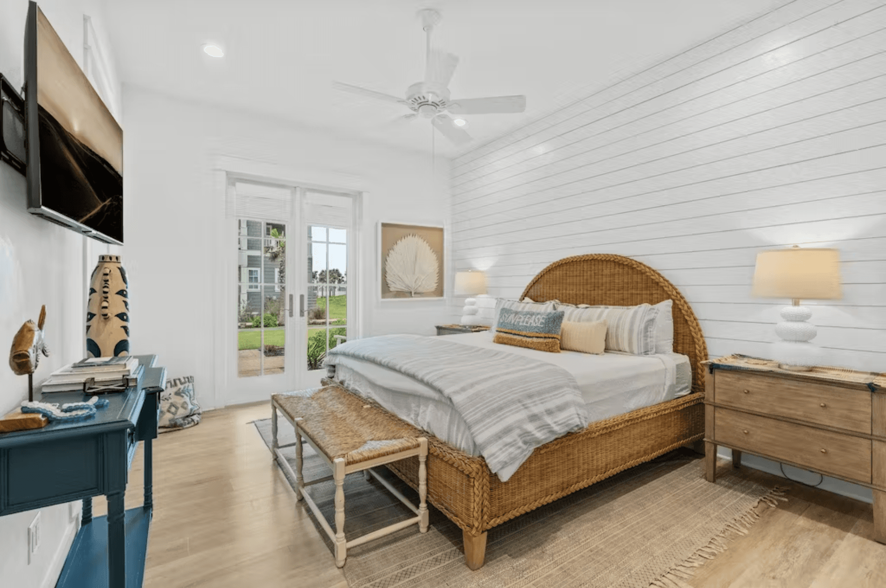 Beach Ball House - Image 22